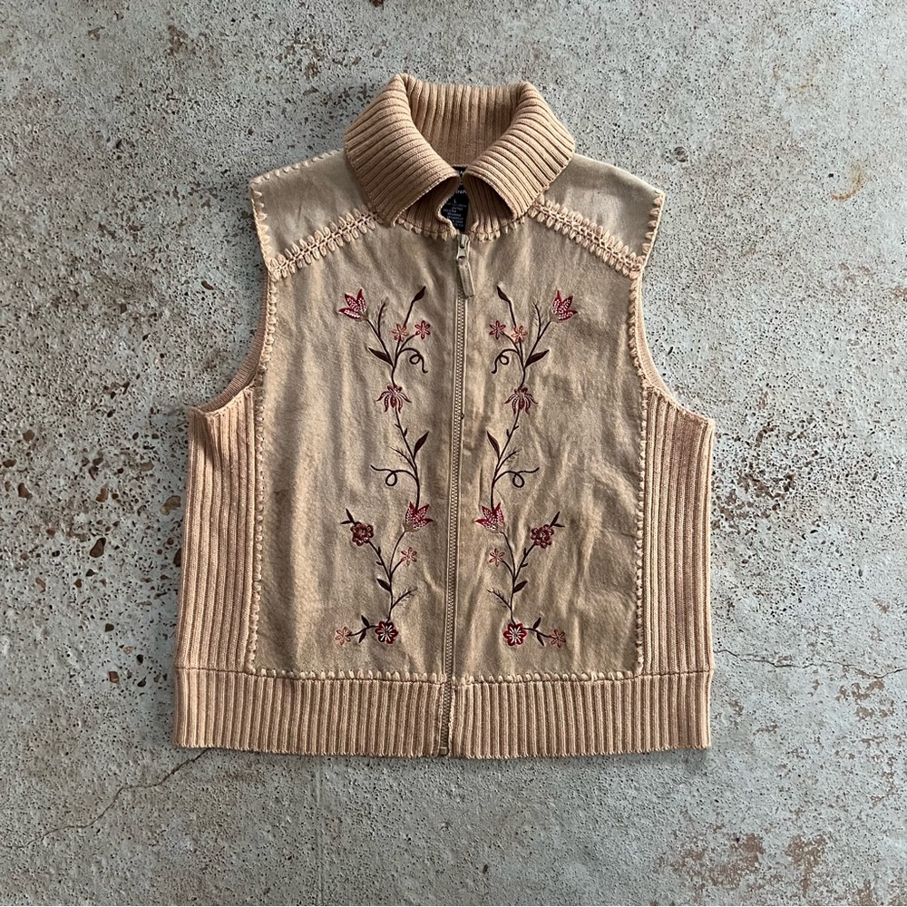 Vintage suede Knit Vest Embroidered Floral size L Western Boho Cottagecore